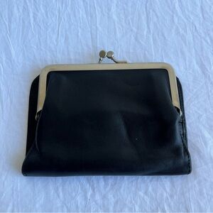 Hobo International Kiss Clasp Lock Bifold Black Leather Wallet Silver Hardware